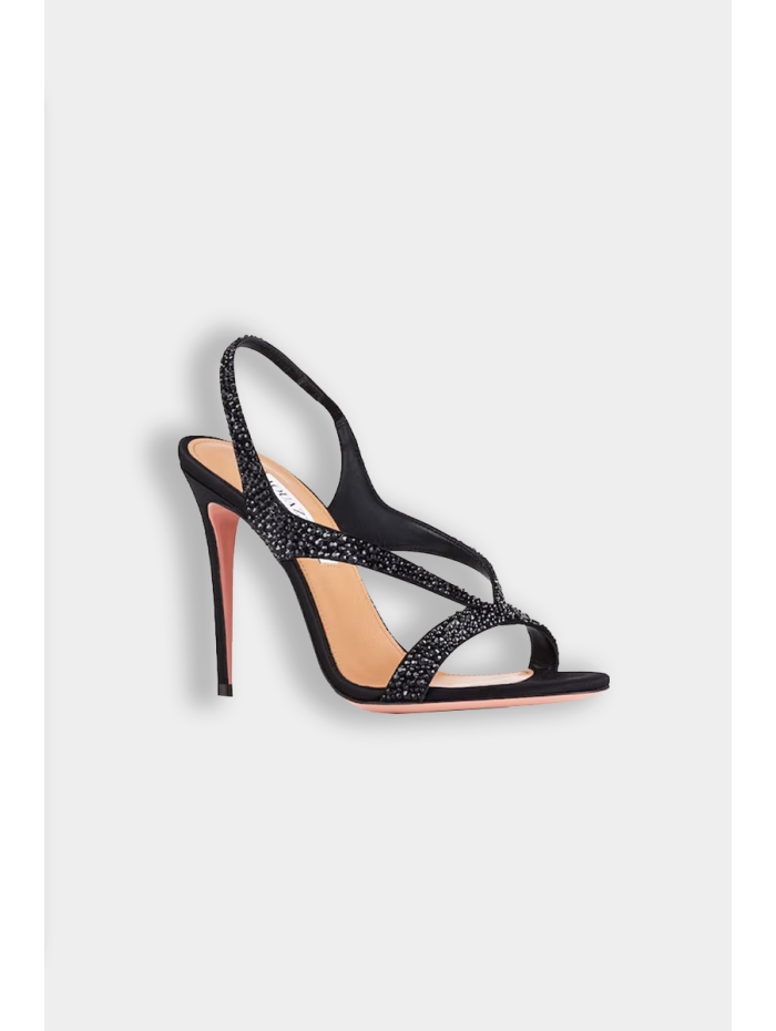 Izzy Sandal