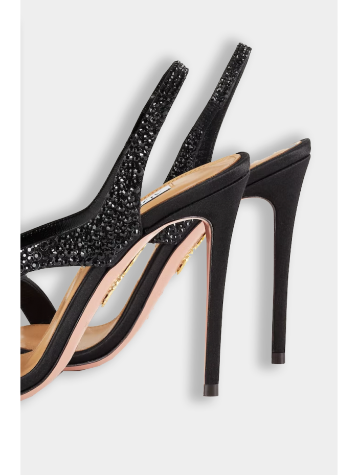 Izzy Sandal