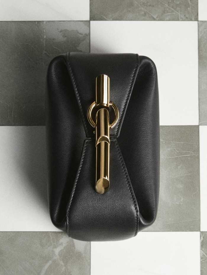 Pochette noire - Lanvin - Mademoiselle Pearl