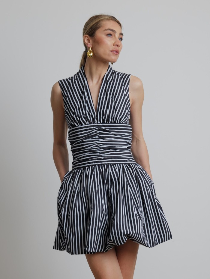 Robe courte dos nu - Patou - Mademoiselle Pearl