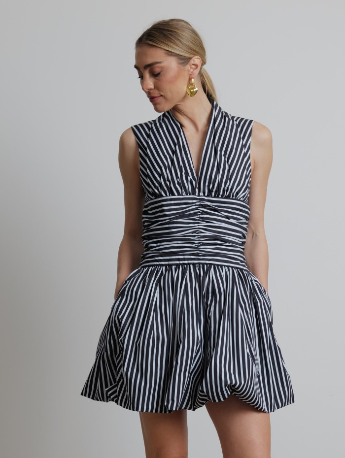 Robe courte dos nu - Patou - Mademoiselle Pearl