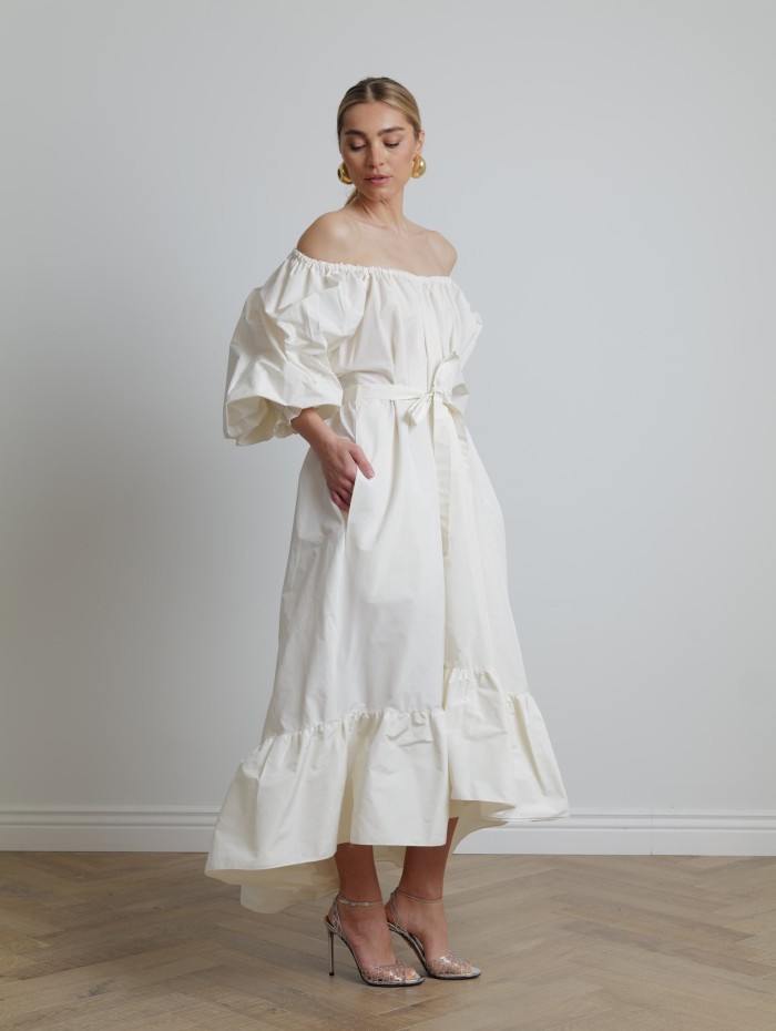 Robe à volant blanche - Patou - Mademoiselle Pearl