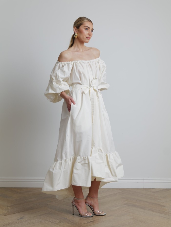 Robe à volant blanche - Patou - Mademoiselle Pearl