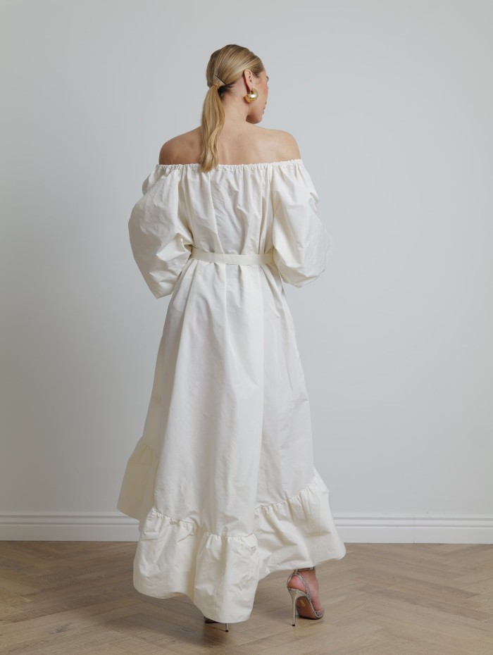 Robe à volant blanche - Patou - Mademoiselle Pearl