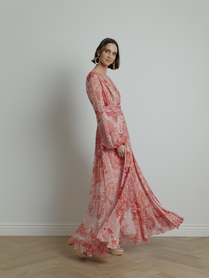 Robe en soie rose de chez Giambattista Valli