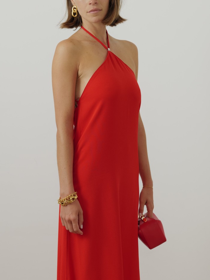 Robe longue en satin