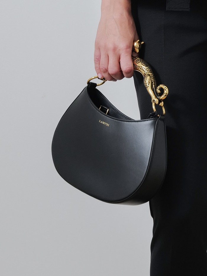 Sac hobo cat en cuir noir - Lanvin - Mademoiselle Pearl