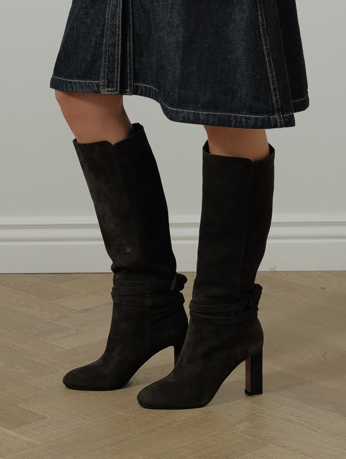 Bottes en daim chocolat - Very bow tie 85 - Aquazzura