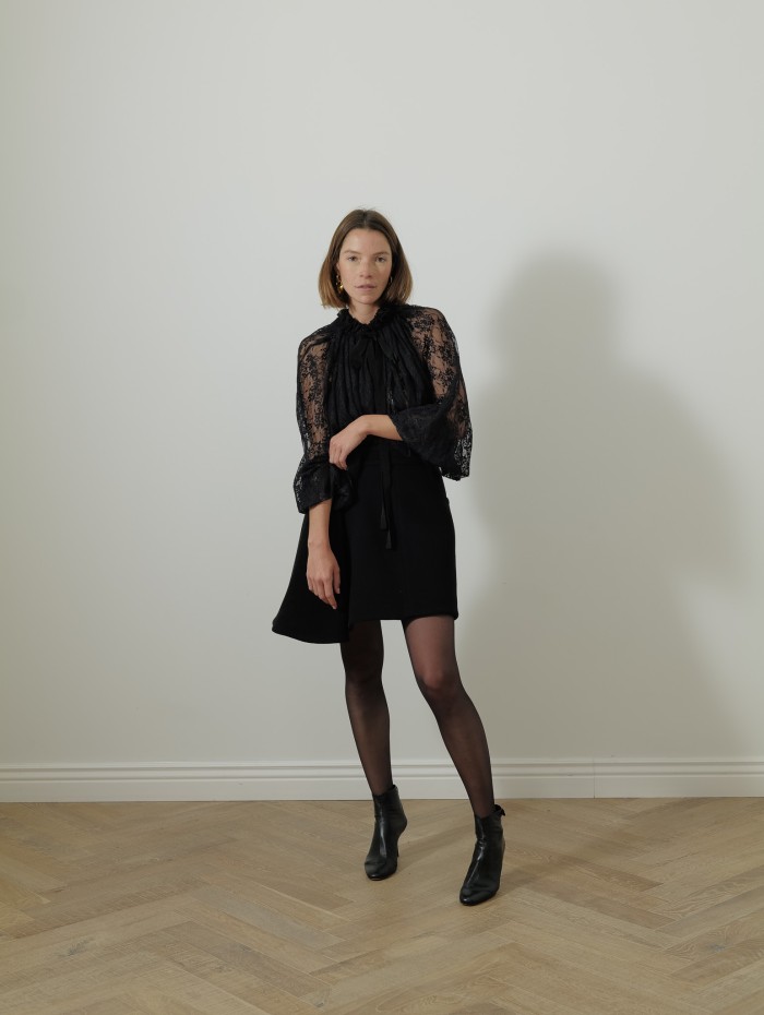 Mini-jupe asymétrique - Noire - Patou