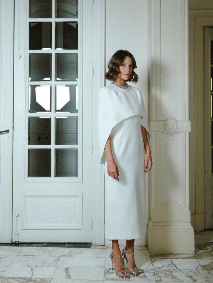 Robe - Crystal neckline crepe cape dress - Rolland mouret