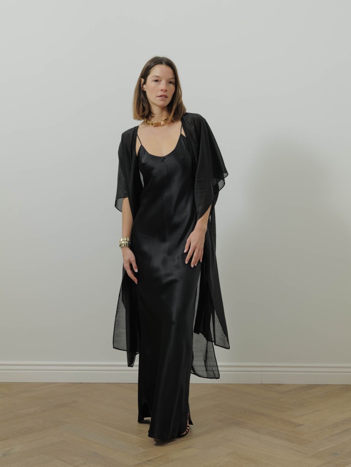 Cape en tulle - Victoria - 26 Avenue