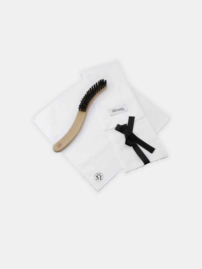 Brosse à chapeaux - Poils noirs - Maison Michel