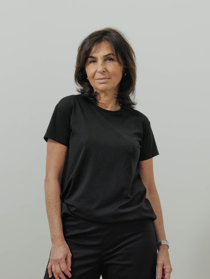 T-shirt noir à col rond - Grace - 26 Avenue