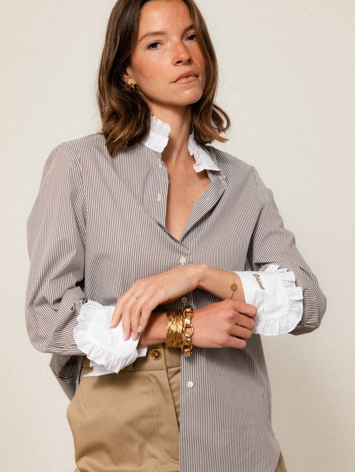 Chemise "La Pivoine" à fines rayures marron - Précieuse