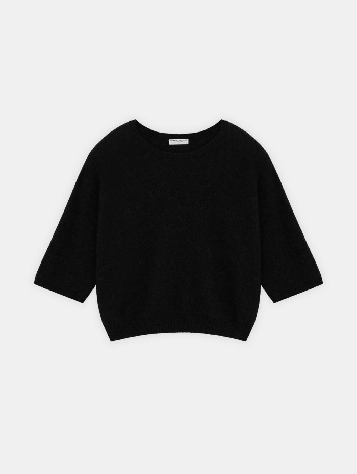 Pull noir en laine de raccoon | Majestic Filatures