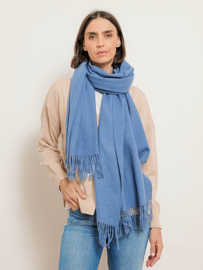 Écharpe bleue en cachemire et laine - Léa - 26 Avenue
