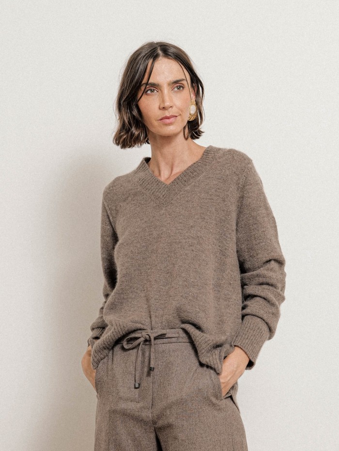 Pull col V en laine mérinos cachemire et soie - Beige - Majestic Filatures